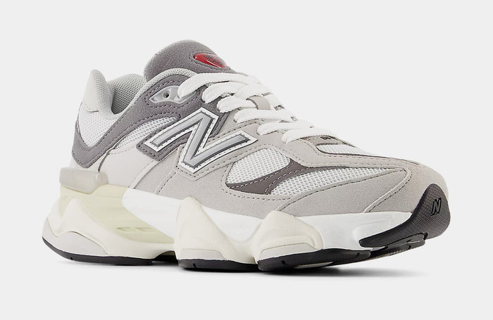 9060 Grade School Lifestyle Shoes (Grey/White)