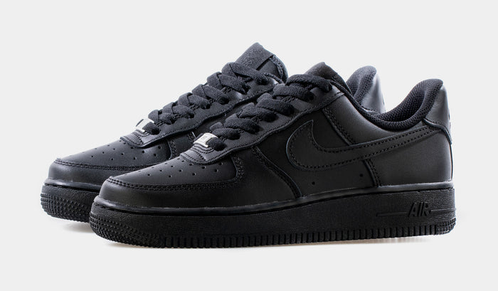 Air Force 1 07 Womens Lifestyle Shoes (Black)