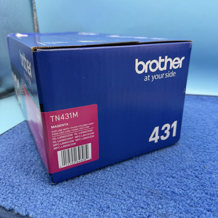 8121140
