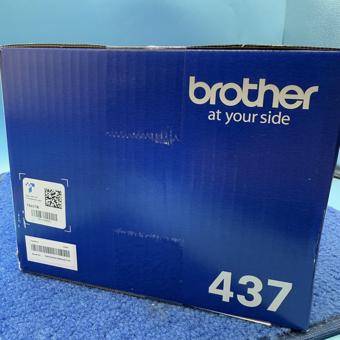 8121136