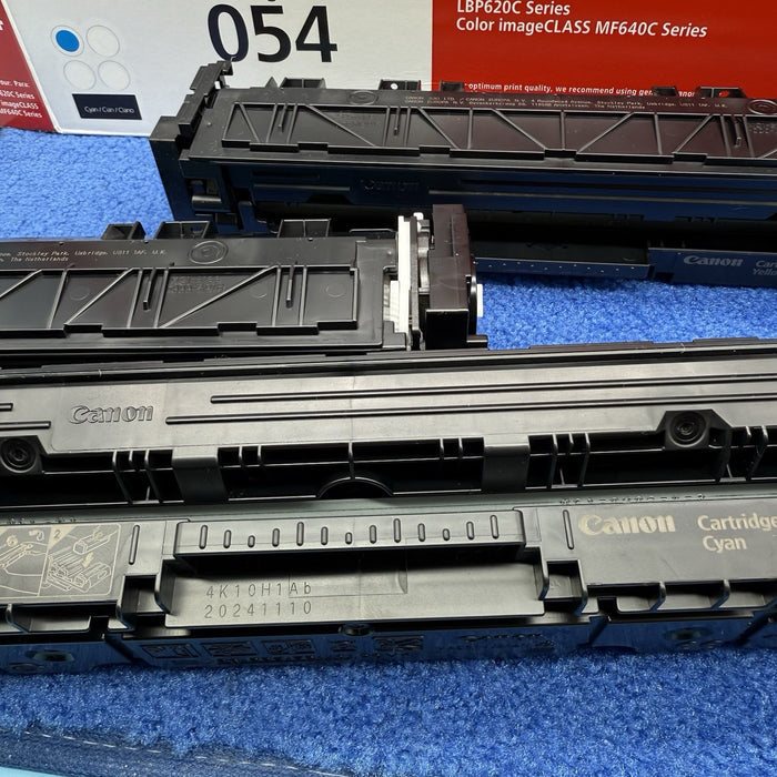 8060385