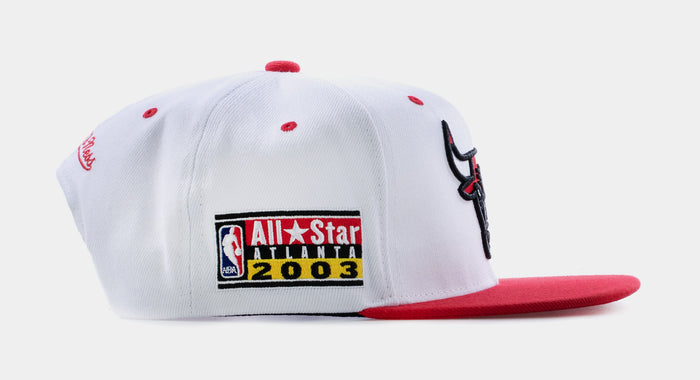 Chicago Bulls Snapback Cap Mens Hat (White/Red)