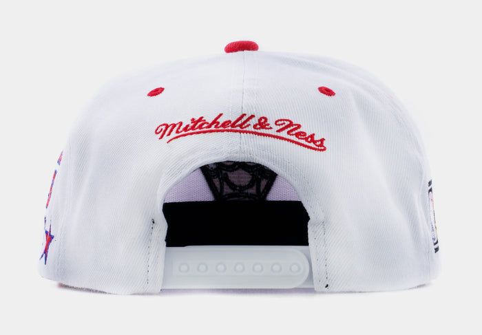 Chicago Bulls Snapback Cap Mens Hat (White/Red)