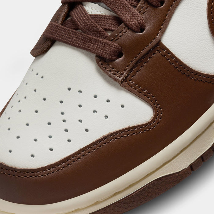 Dunk Low Womens Lifestyle Shoes (Sail/Cacao Wow/Coconut Milk)