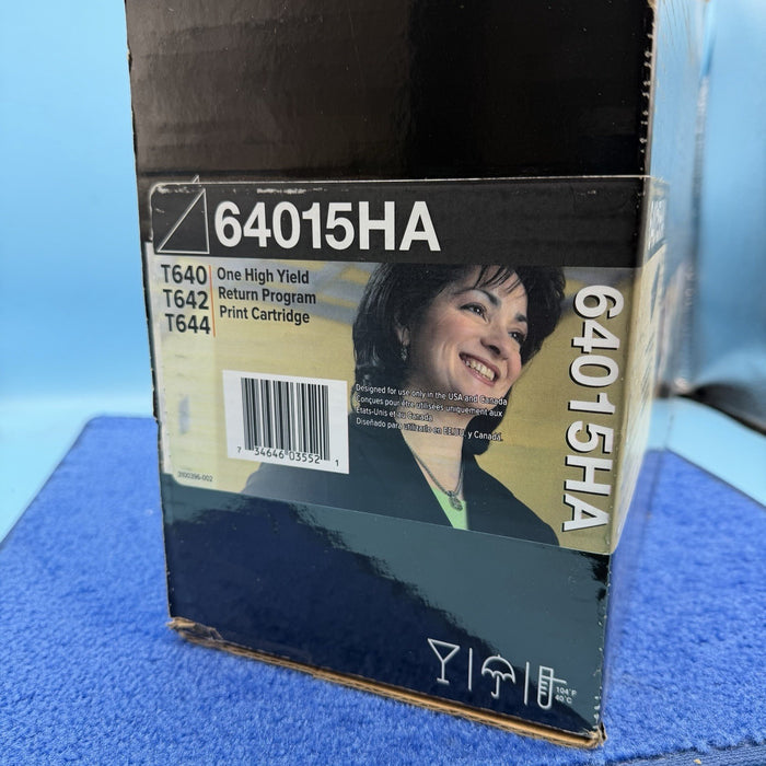 8222036
