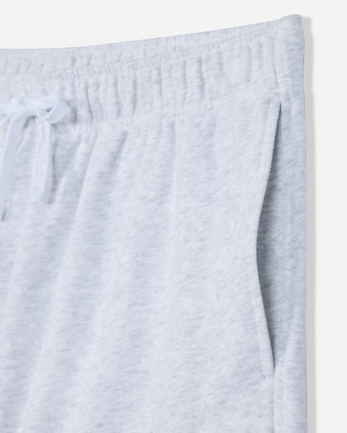 Close-up of pocket on pale gray heather french terry shorts#color_pale-gray-heather
