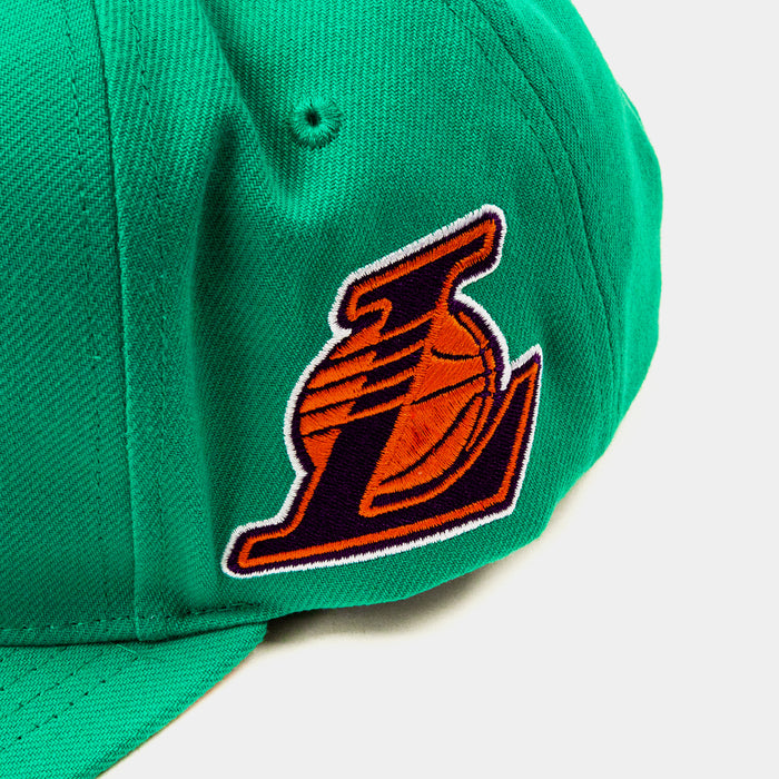 Los Angeles Lakers Desert Green Snapback Mens Hat (Green)