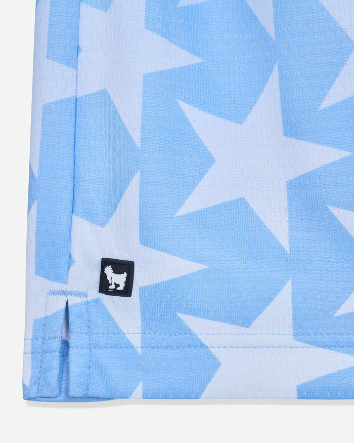 Close-up of rubber patch of carolina blue mesh shorts with a star pattern#color_carolina-blue
