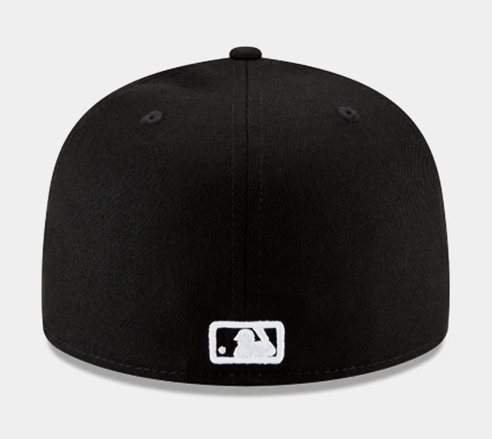 New York Yankees Authentic Collection 59FIFTY Mens Hat (Black)