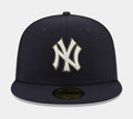 New York Yankees Botanical 59FIFTY Mens Fitted Hat (Navy)