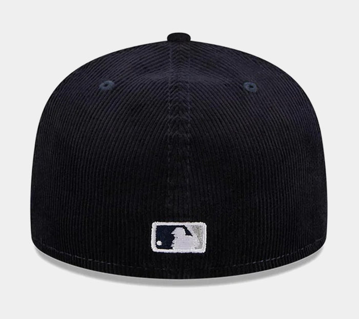 New York Yankees Throwback Corduroy 59FIFTY Mens Hat (Navy)