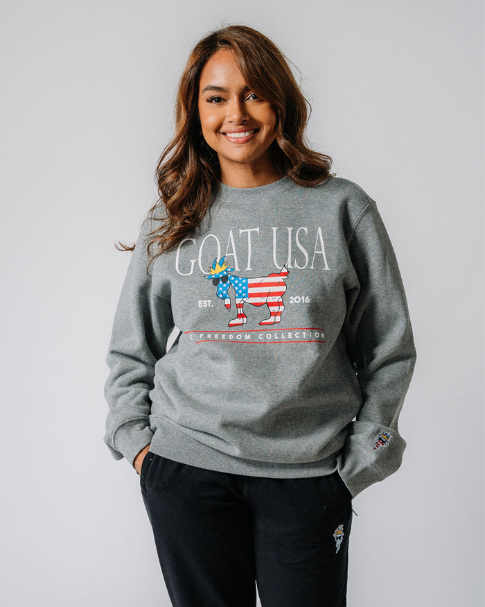 Model wearing gray Freedom North Tyson Crewneck Sweatshirt#color_gray