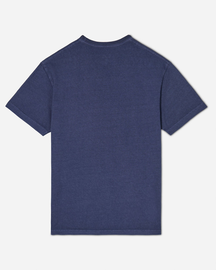 Backside of navy t-shirt#color_navy