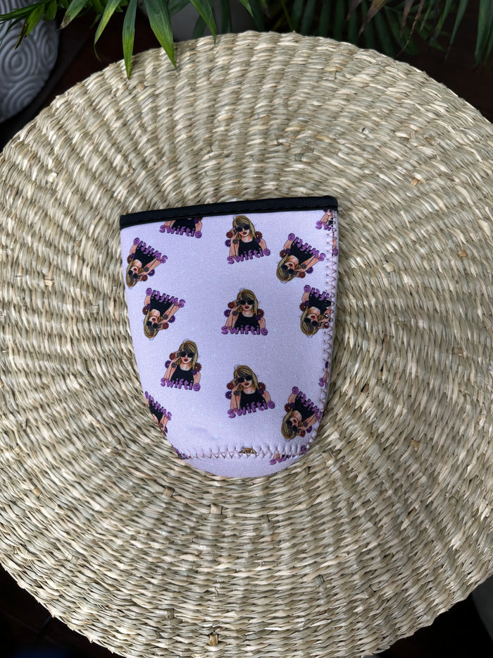 Swiftie Cozie